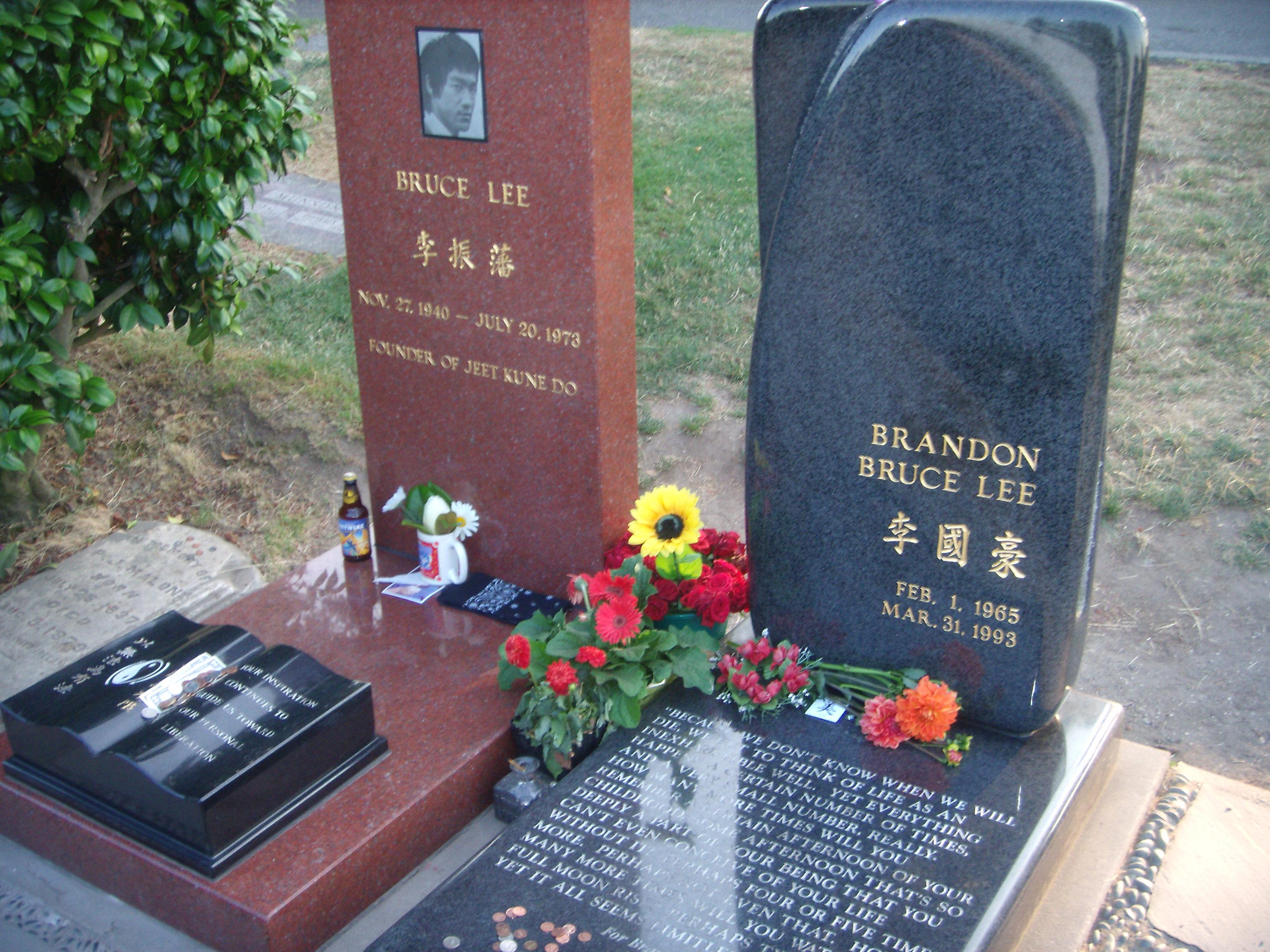 Брэндон ли похороны 1993
